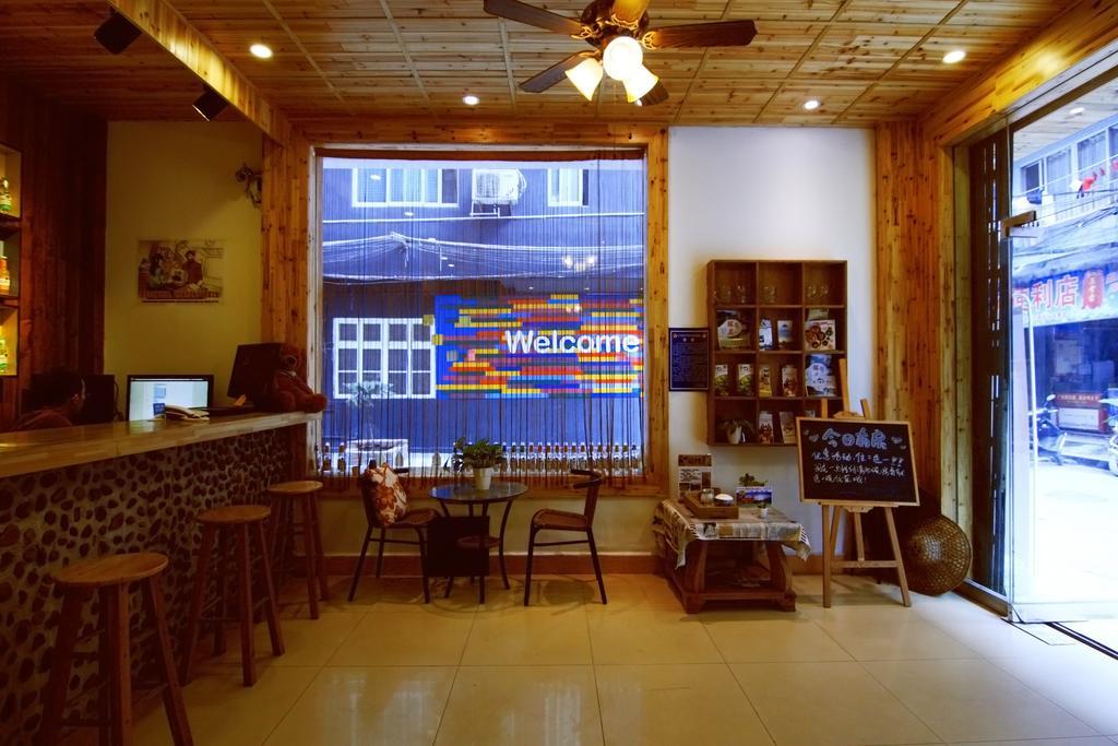 Lan Shan Chu Youth Hostel Yangshuo Zewnętrze zdjęcie