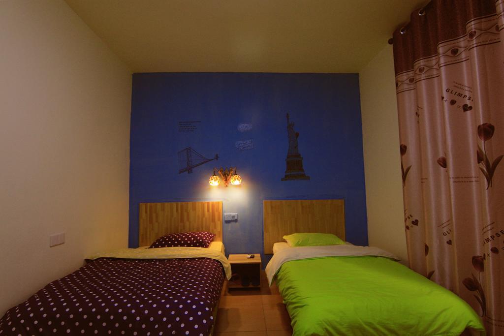Lan Shan Chu Youth Hostel Yangshuo Pokój zdjęcie