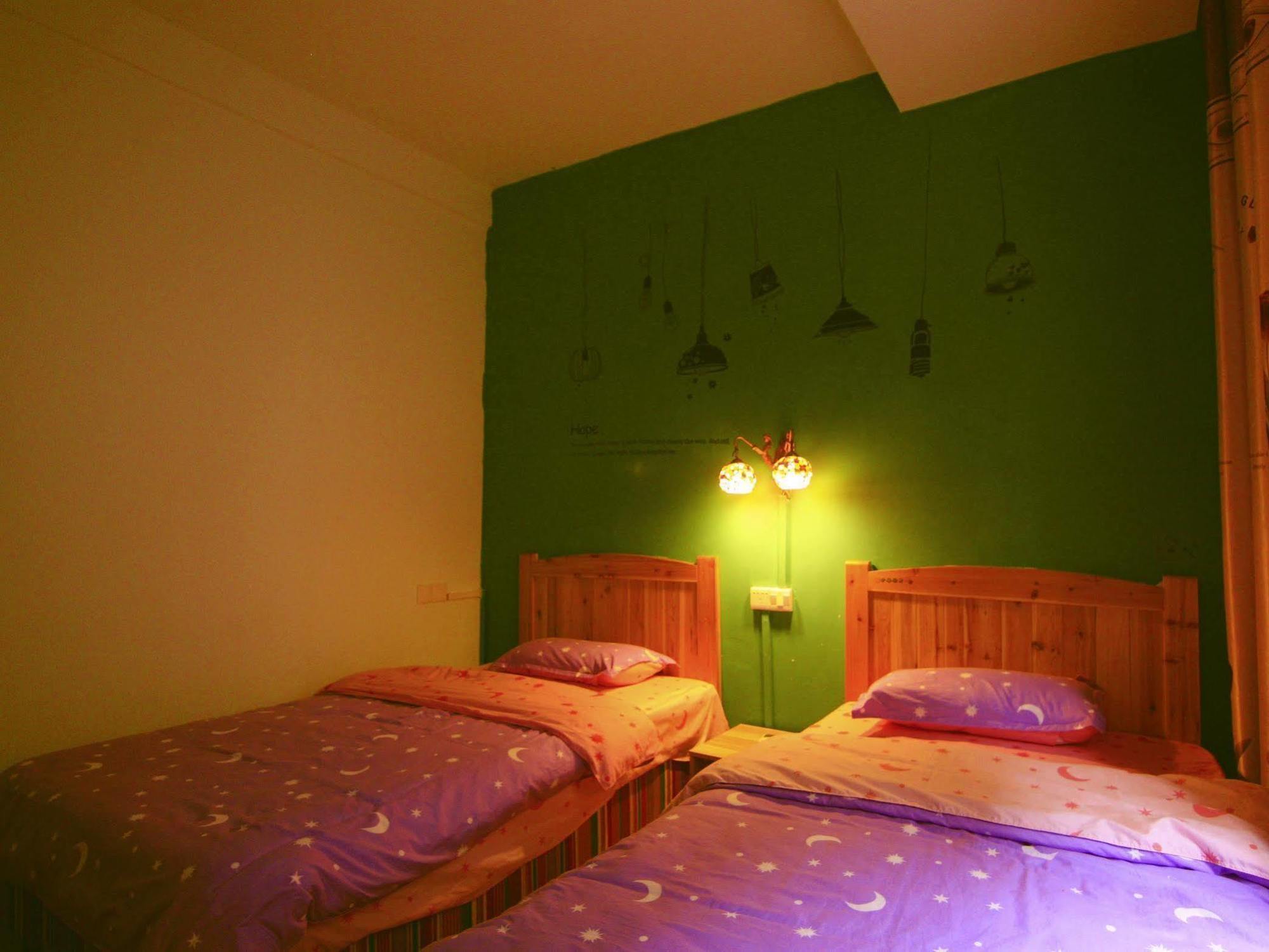 Lan Shan Chu Youth Hostel Yangshuo Zewnętrze zdjęcie
